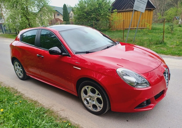 Alfa Romeo Giulietta cena 49700 przebieg: 100000, rok produkcji 2015 z Tuchola małe 466